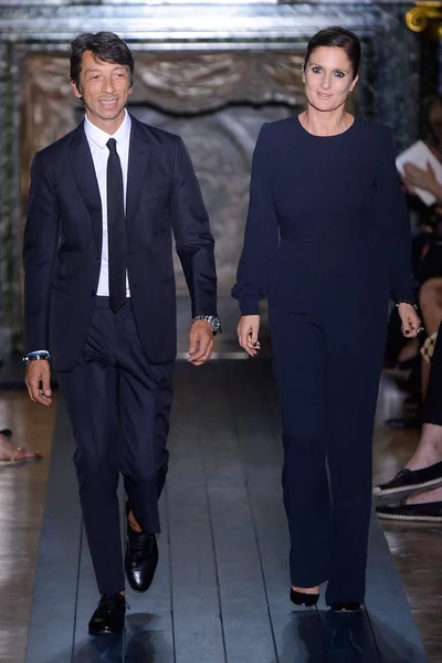 Look 48